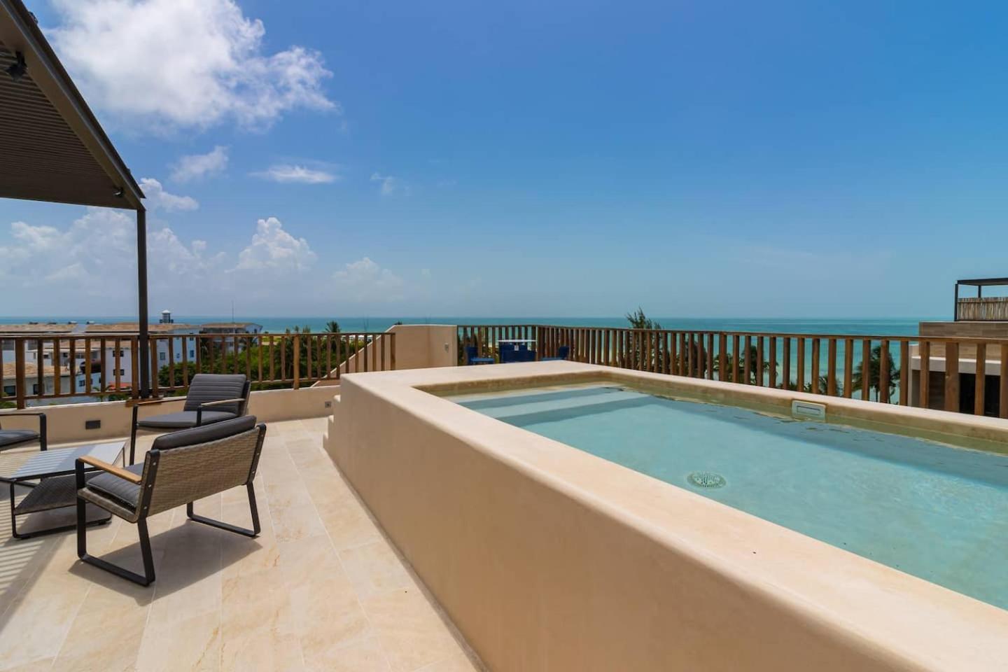 Penthouse Con Alberca Privada Y Hermosas Vistas Al Mar - A301 ホルボックス島 エクステリア 写真