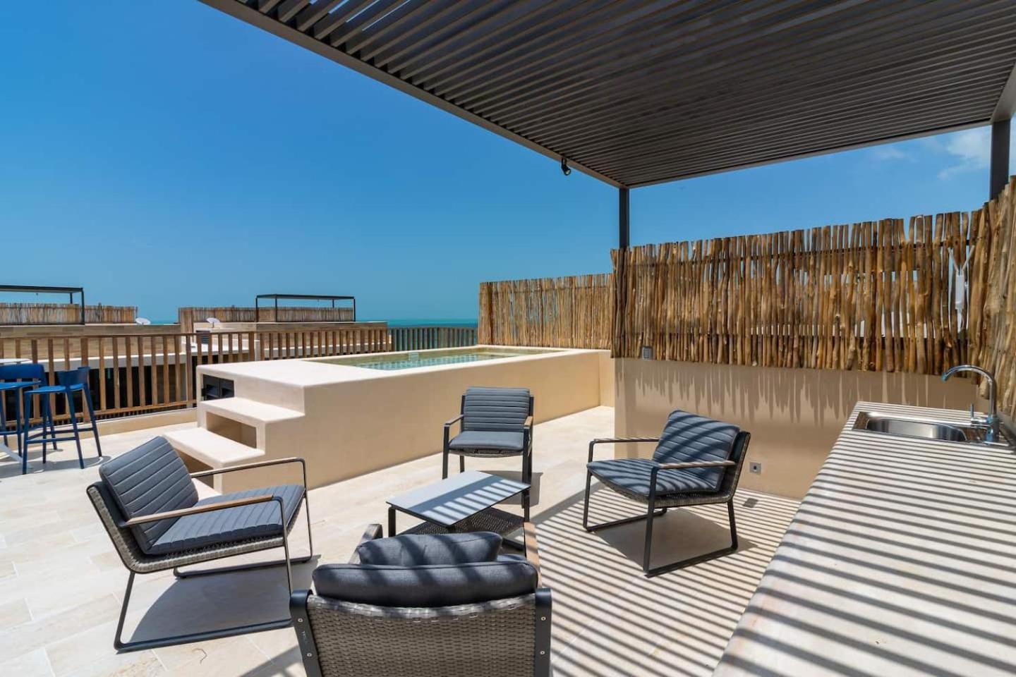 Penthouse Con Alberca Privada Y Hermosas Vistas Al Mar - A301 ホルボックス島 エクステリア 写真